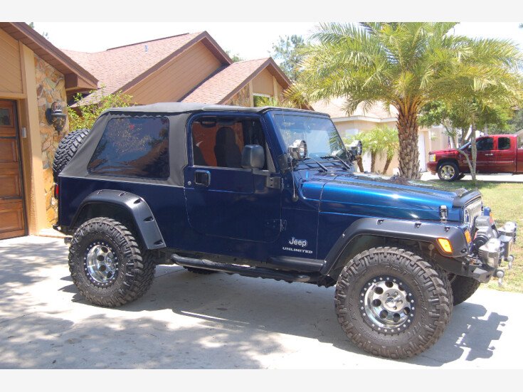 Thumbnail Photo undefined for 2004 Jeep Wrangler 4WD